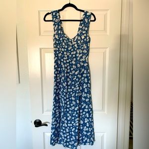 Reformation dress - blue and white flower print - Fulton dress- size 4